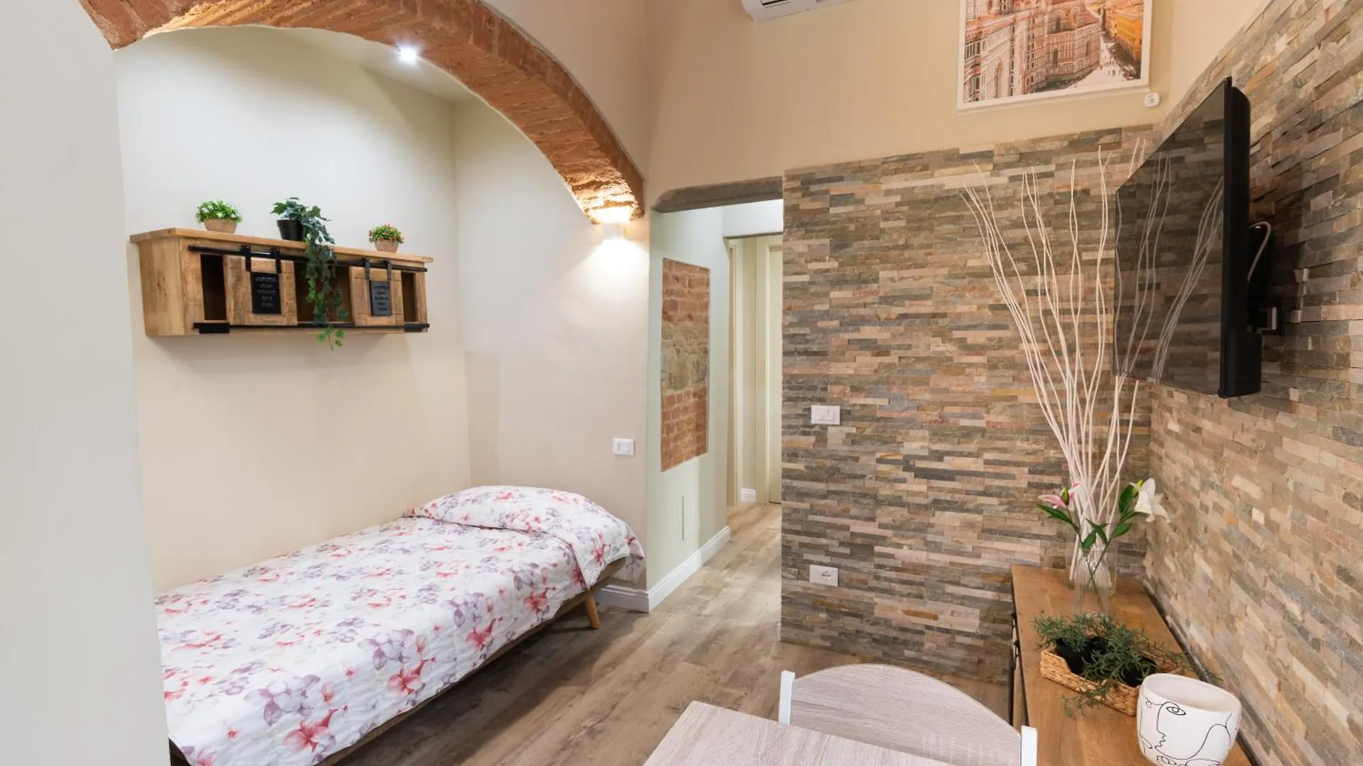 Geppi Premium Apartment Florence Italy