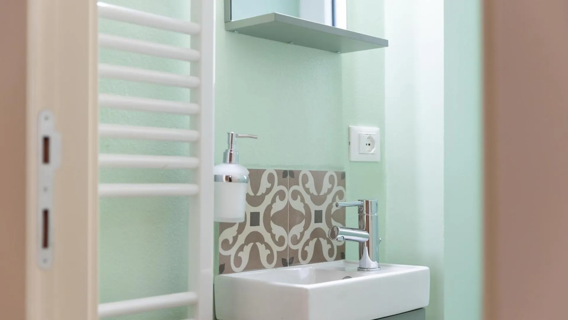 Geppi Premium Apartment Florence Italy
